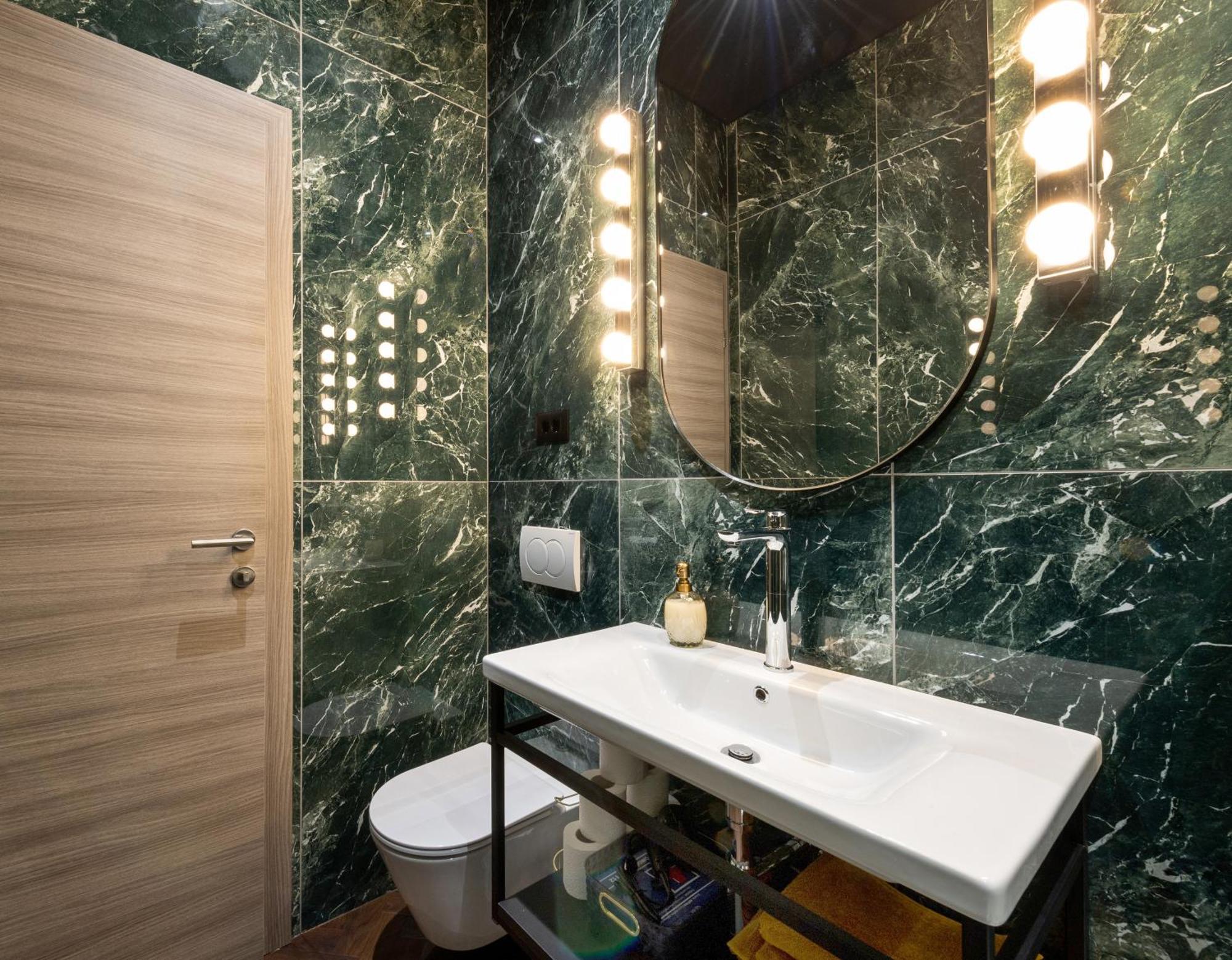 Booza 69 Luxury Rooms Split Exterior photo